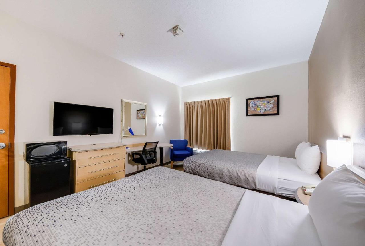 Econo Lodge Laredo Ngoại thất bức ảnh